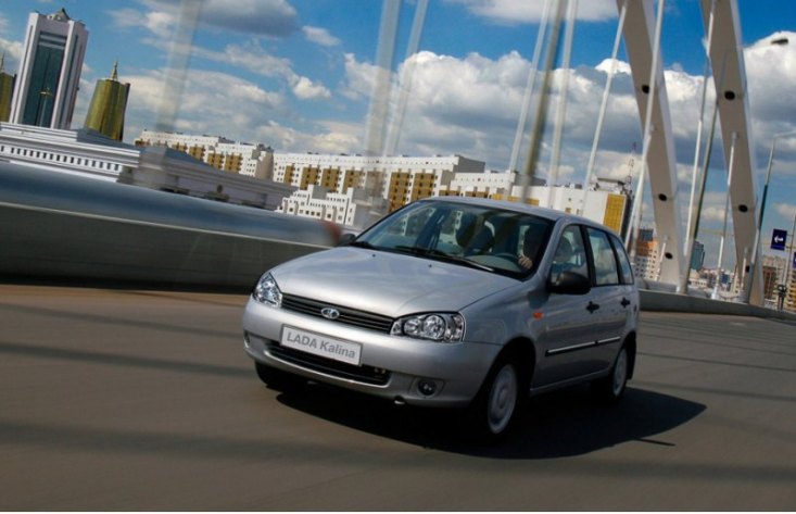 Количество автомобилей, реализуемых через систему интернет-заказа, пока почему-то ограничено.