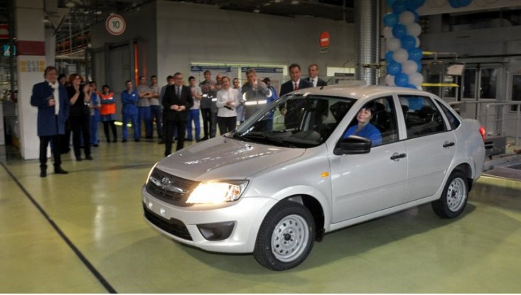 Предположительно, 106-сильная Lada Granta с «роботом» будет стоить примерно 450 тысяч рублей — это…
