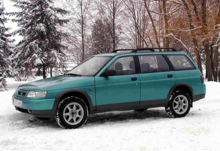 Первый автомобиль подобного формата мог появиться в линейке «АвтоВАЗа» в 2000 году, когда был…