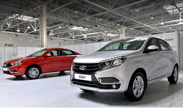 «АвтоВАЗ» не сможет выпускать Vesta, Largus и XRay без Renault