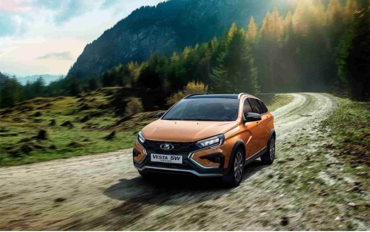 Для сравнения, официальный прайс на актуальную версию седана Lada Vesta в исполнении Luxe в России…