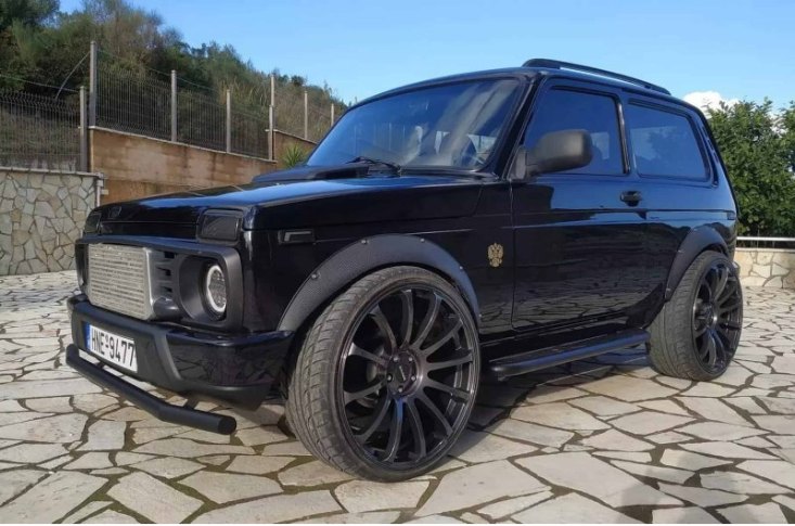 Когда старая Lada Niva стоит как BMW: случай из Греции