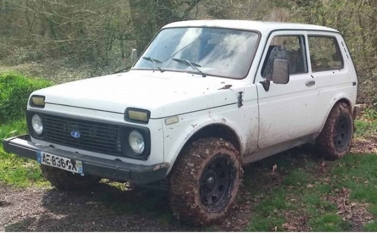 Европейцы пытаются избавиться от своих Lada Niva: их никто не покупает даже за копейки
