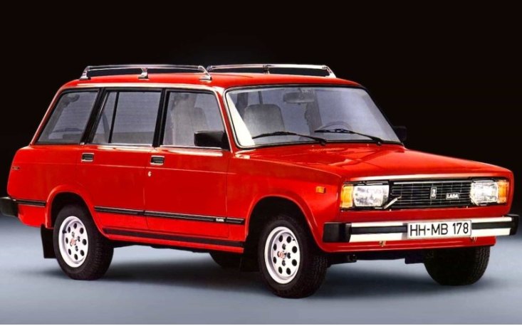 На продажу выставили редкую экспортную Lada Nova Combi