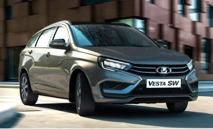 «АвтоВАЗ» заставил дилеров поплатиться за завышение цен на автомобили Lada