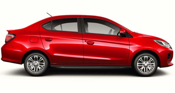 В Россию привезли японский седан на замену Lada Granta, который стоит как новая Vesta