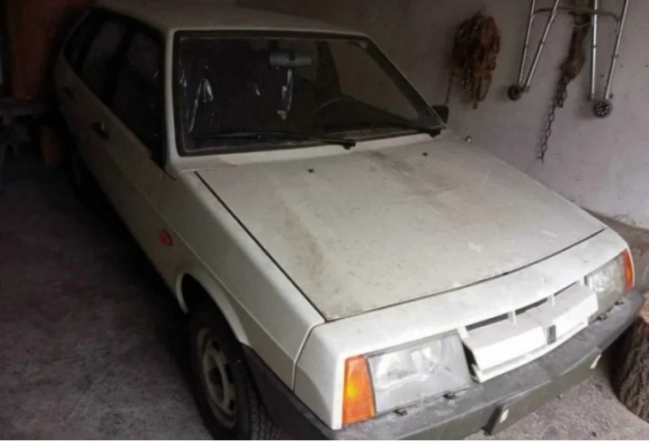 32-летний ВАЗ-2109 почти без пробега продают по цене трех новых Lada Vesta NG