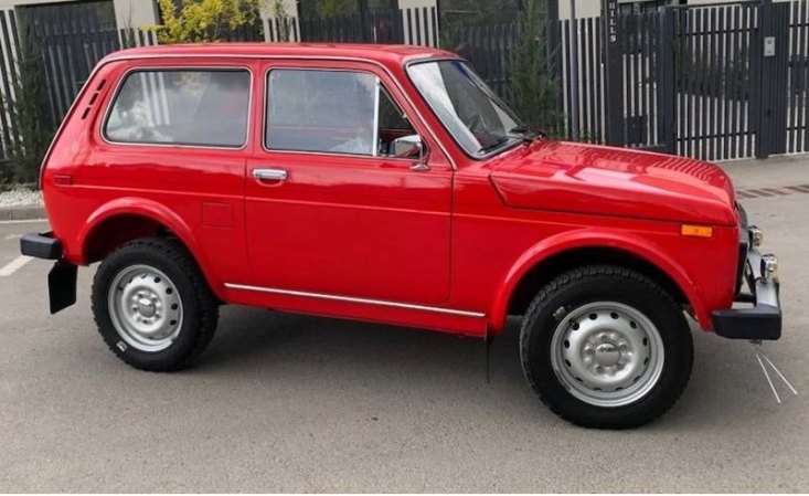 В Германии за 1,5 миллиона рублей продают идеальную 32-летнюю Lada Niva