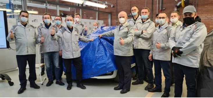 Автоконцерн АВТОВАЗ собрал первый предсерийный экземпляр автоновинки LADA 2023 года