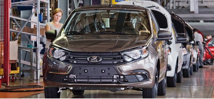 Антикризисная LADA Granta с кондиционером и магнитолой появится в августе 2022 года