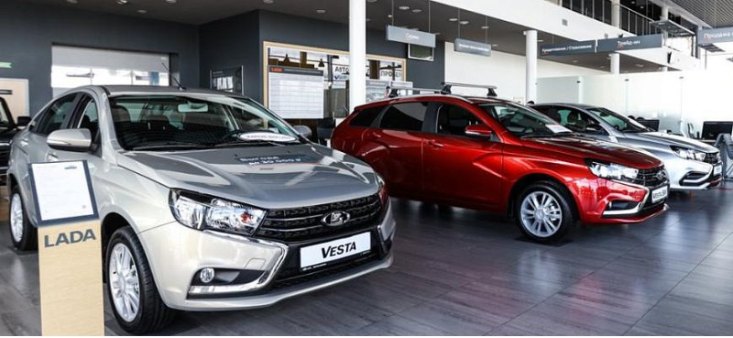 АВТОВАЗ может начать продажи упрощенных LADA Largus и Niva Travel в сентябре 2022 года