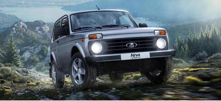 В Сети объяснили, почему внедорожник LADA Niva Legend стал дешевле на 12 тысяч рублей в 2022 году