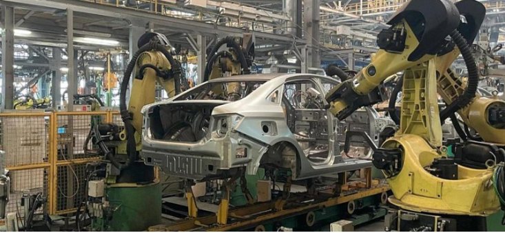 В Ижевске соберут 240 новых LADA Vesta, после чего производство перенесут в Тольятти