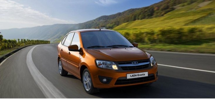 LADA Granta стала бестселлером рынка Санкт-Петербурга в августе 2022 года