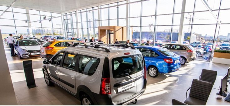 Автосалоны в Белоруссии предлагают россиянам купить автомашины LADA по специальным ценам в 2022 году