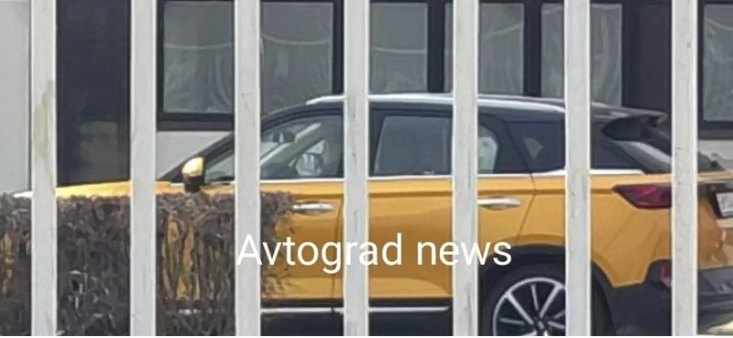 На территории автоконцерна АвтоВАЗ запечатлели кроссовер FAW Bestune T77