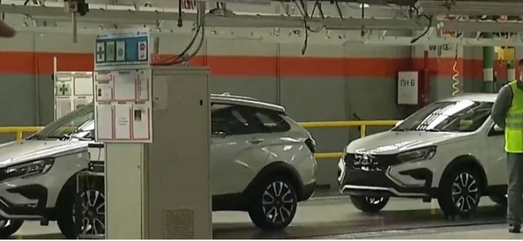 АВТОВАЗ в Тольятти выпустил партию LADA Vesta NG в топовой комплектации