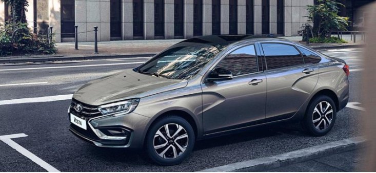 Глава АВТОВАЗа сообщил о начале отгрузки LADA Vesta дилерам в мае по цене 1,7 млн рублей
