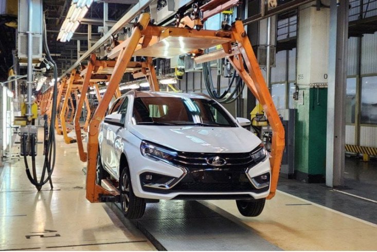 АвтоВАЗ по-прежнему нацелен выполнить производственный план в 400 тыс. машин в год.