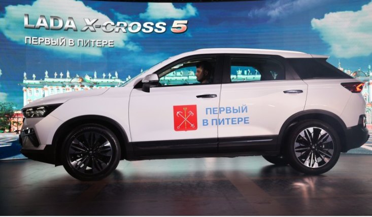 Новая «Лада» - клон китайской модели FAW Bestune T77. В роли двигателя выступает 160-сильный…