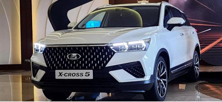 Цыганов: у «АвтоВАЗа» до сих пор нет лицензии на Lada X-Cross 5