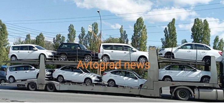 «АвтоВАЗ» начал поставки первой партии Lada Largus из 650 экземпляров