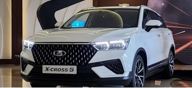 На «Автозаводе Санкт-Петербург» АВТОВАЗ собрал чуть больше 100 кроссоверов X-Cross 5