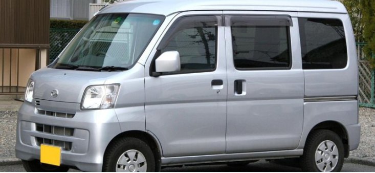 В России нашли партию кейкаров Daihatsu Hijet по цене LADA Vesta