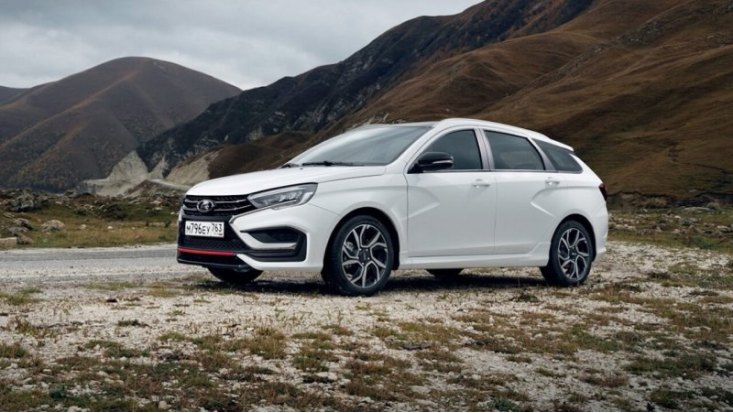 Универсал Vesta SW Sportline от седана отличается другими настройками пружин и амортизаторов, а еще…