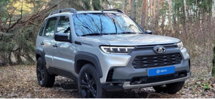 Внедорожник Lada Niva Travel с новыми фарами впервые показали на фото