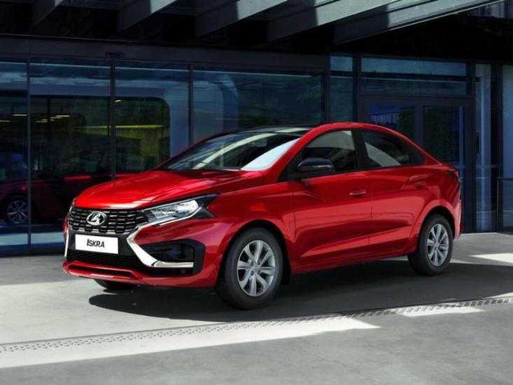 Кто будет ездить на новых Lada Iskra: дилеры дали ответ