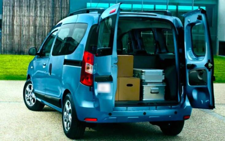 На фото минивэн Renault Dokker, который по формату может оказаться схожим с Lada Van