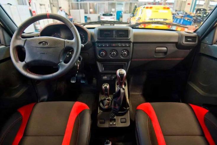 Lada Niva Sport