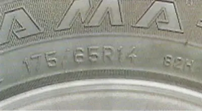 Т (Н) - индекс скорости (максимально допустимая скорость 190 и 210 км/ч соответственно).