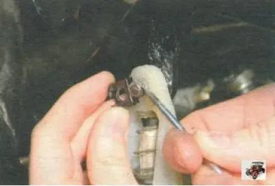 2. ...и уклоните граничник са клина.