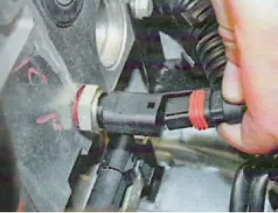 9.. absolute pressure sensor connector...