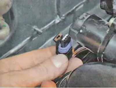 11. Intake air temperature sensor connector...