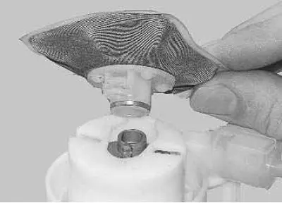 If this does not help, try removing the pump and cleaning the filter in its receiver.