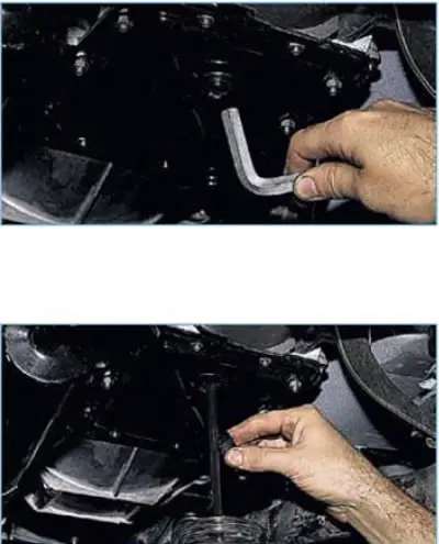Using a 12 mm Allen key, unscrew the drain plug...