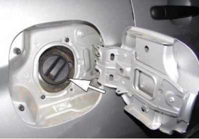 Рисунок 29 - Проверка надежности фиксации пробки…