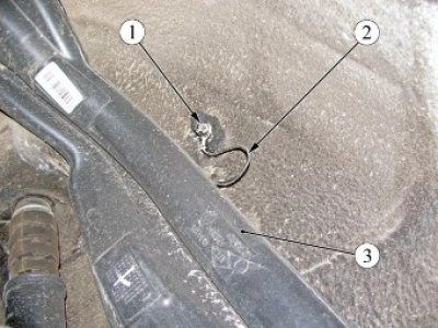 Рисунок 8-4 - Крепление провода «массы» наливной…